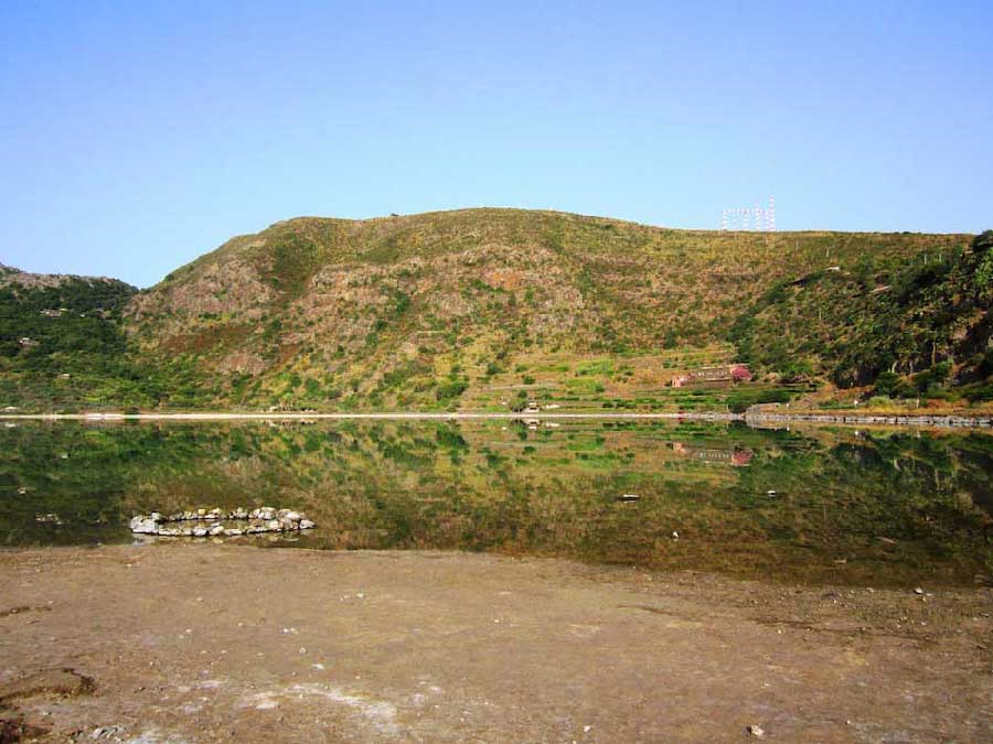 lago-specchio-di-venere