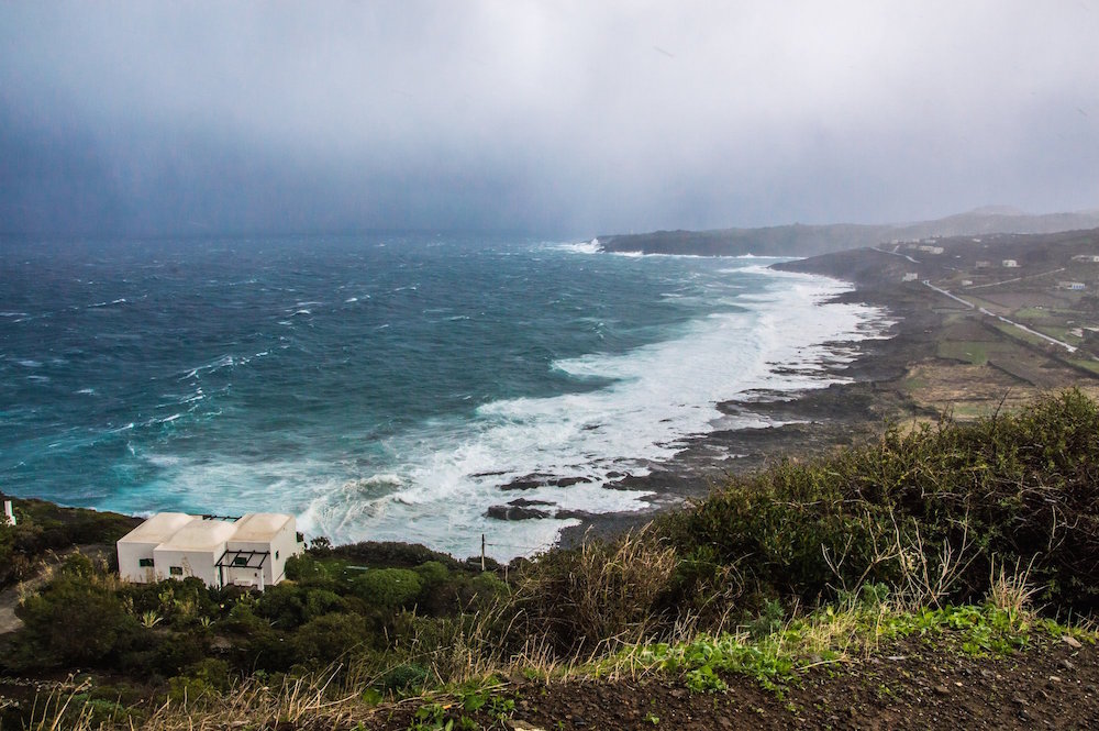 maltempo-kattibuale-pantelleria-mauro-silvia